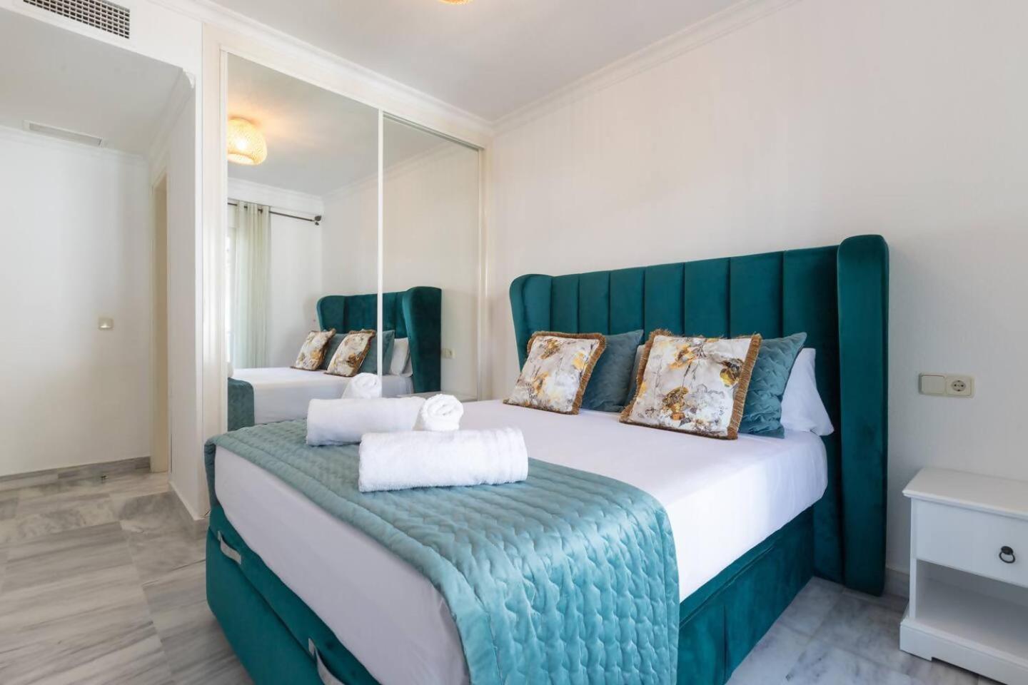 Apartment Dama De Noche Marbella