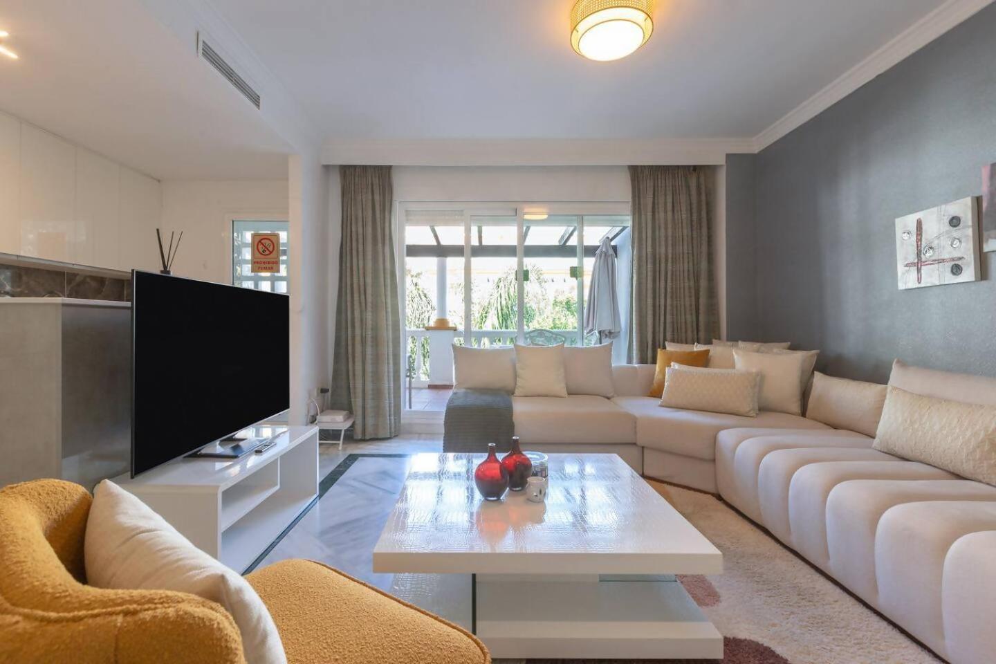 Apartment Dama De Noche Marbella