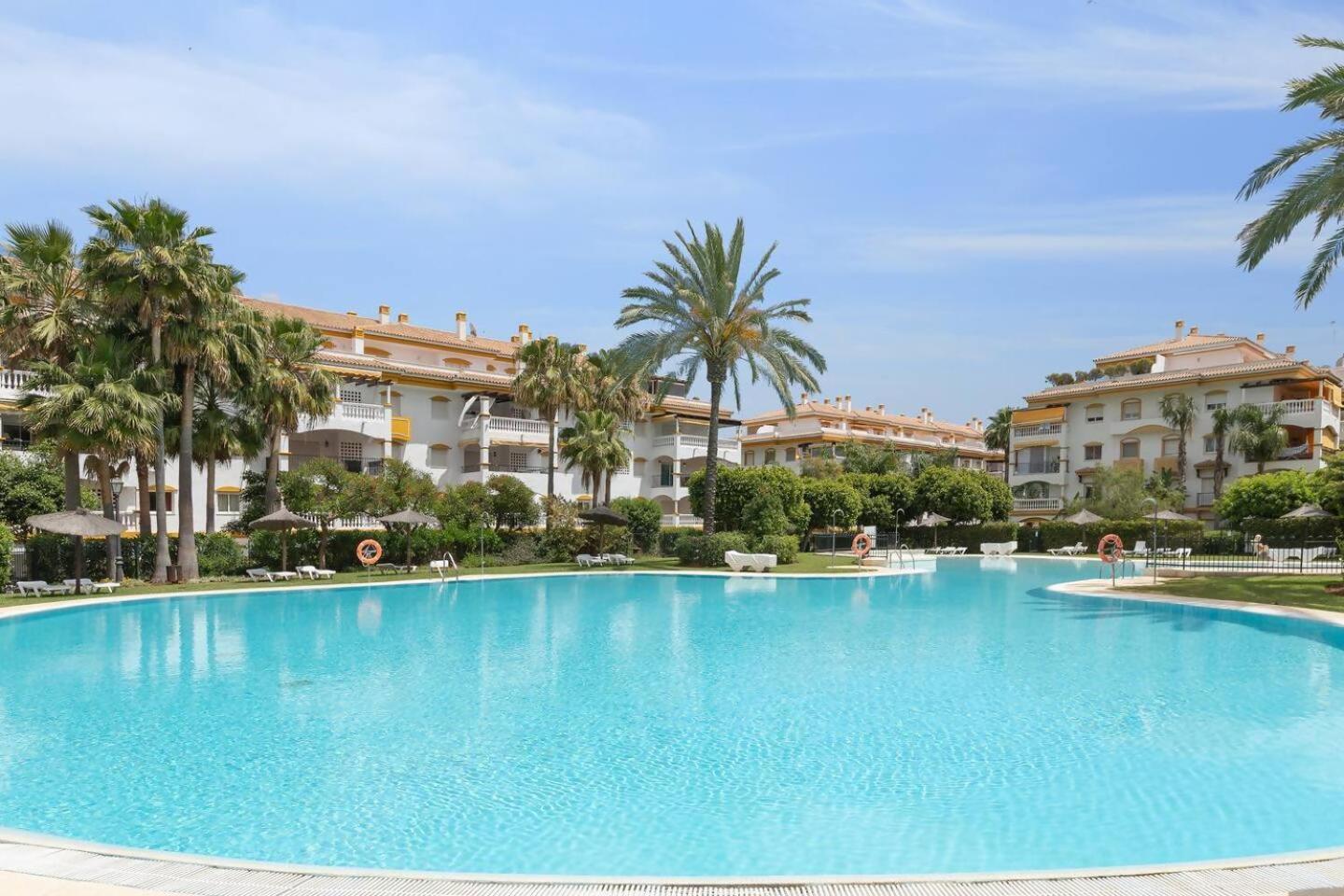 Dama De Noche * Marbella